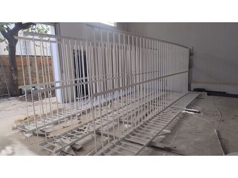 Fábrica de gradis metálicos em São Paulo.