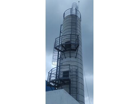 Fabrica da escada marinheiro para  unidade de saúde SUS