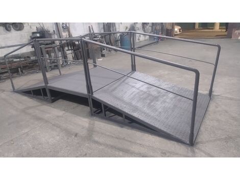 fabricação de rampa metálica