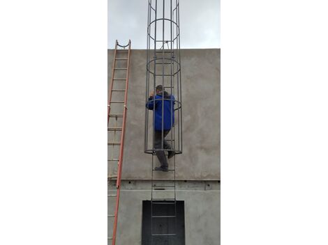 Fabricamos escada metalica marinheiro externa 
