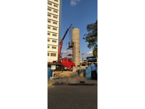 Fabrica de estrutura metalica para  escada marinheiro em SP